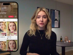 У Китаї штучний інтелект перетворив українського ютубера на російського