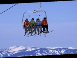 Amazon запатентовала дрон, заменяющий лыжный подъемник