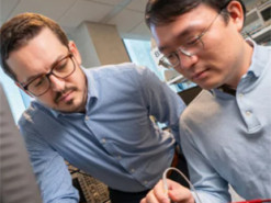 Прорив у галузі акумуляторів: створено мініатюрні батареї для спецтехніки