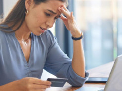 Мешканка Чернігова потрапила в пастку шахраїв з онлайн-роботи