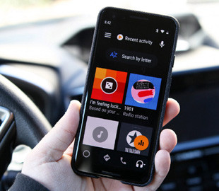 Google поменяет мобильное приложение Android Auto на Google Assistant