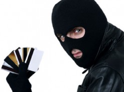 В Киеве бывшие работники банка зарабатывали на махинациях с платежными картами