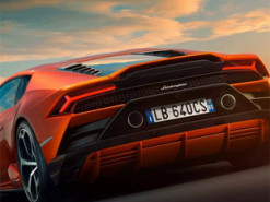 В Lamborghini появится голосовое управление