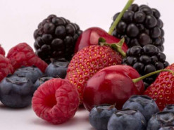 Медики назвали продукты, которые помогают сохранить здоровое сердце