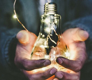 Электричество повсюду: создан источник энергии на основе фоновых магнитных полей