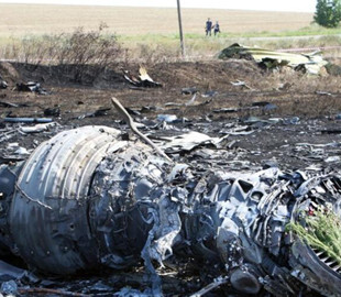 ЄС закликав Росію визнати відповідальність за збиття літака рейсу MH17