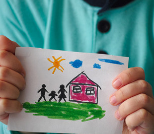 "Дітей через "Дію" роздавати не будемо": омбудсменка пояснила, чи змінилася процедура усиновлення