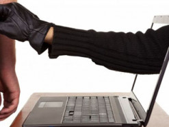 Интернет-мошенники лишили молодую девушку сбережений