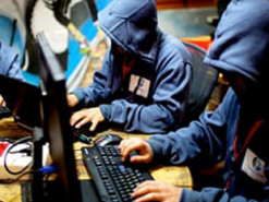 На украинские сайты идет мощная DDoS-атака