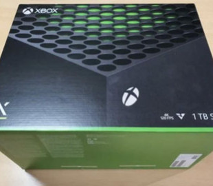 Опубликована первая распаковка Xbox Series X