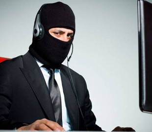 Интернет-мошенник обманул женщину на 7500 гривен