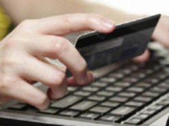 На Буковині псевдобанкір виманив у жінки 70 тисяч гривень