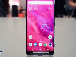 Sony отказалась делать "клоны iPhone X"