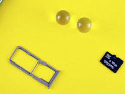 Фахівець розповів, чому у флагманських смартфонів більше немає слота для карт пам’яті