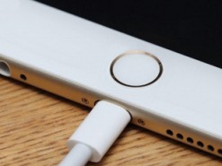 iPhone під час зарядки забронював для власниці президентський люкс