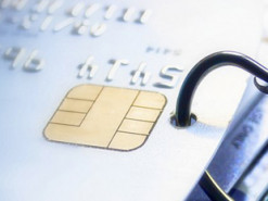 Інтернет-аферисти ошукали чотирьох українців на понад 57 тисяч гривень