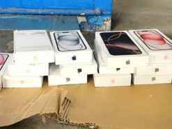 Через український кордон жінка намагалася перевезти iPhone на пів мільйона гривень