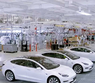 Как производят электромобили Tesla в Китае