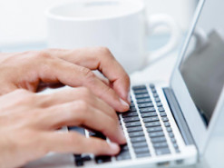 Украинский рынок труда во время войны: кому, где и сколько сейчас платят