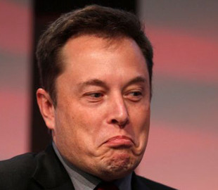 Илон Маск потерял миллиарды долларов из-за аварии Tesla