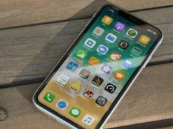 Apple начнет уменьшать диагональ дисплея iPhone