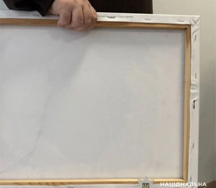 Шахрайська “творчість”: Псевдохудожник виманив у жительки Тернопільщини 8800 гривень