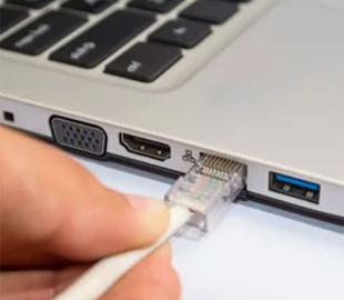 Интернет хотят приравнять к коммуналке – сколько придется платить