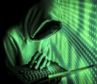 Хакер-аматор зламував акаунти для крадіжки грошей