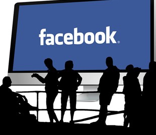 Пользователи потребовали от Facebook расплаты