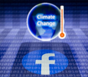 Исследование: посты в Facebook, отрицающие климатический кризис, ежедневно набирают 1,36 млн. просмотров