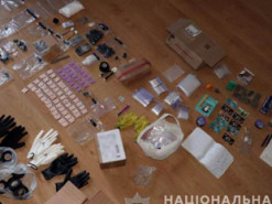 Поліція Донеччини спрямувала до суду обвинувальний акт відносно організованої групи інтернет-наркоторговців