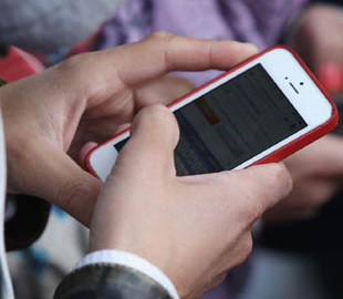 Мобильные телефоны могут спровоцировать рак у некоторых людей – исследование