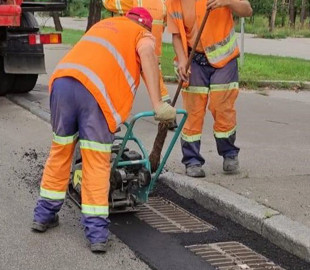 Дощі та грози на тиждень: у Києві готують зливостокову каналізацію
