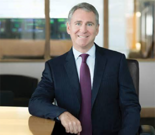 Підприємець-мільярдер розповів, чому віддалена робота спростить процес звільнення працівників