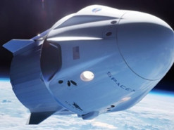 Астронавты NASA будут возвращаться с МКС в подгузниках
