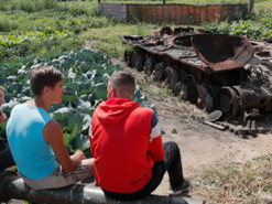 "Кілька днів тому вилучили два танки". МВС готує реєстр зброї у населення