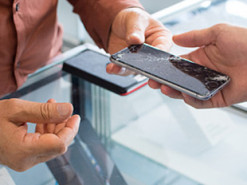 Раскрыты схемы обмана при ремонте смартфона