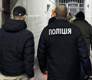 Кіберполіція припинила діяльність шахрайського угруповання