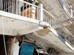 Щоб вижити: що робити при загрозі обвалу будинку