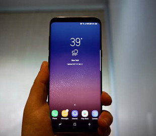 Смартфон Samsung Galaxy S8 спас жизни 20 человек