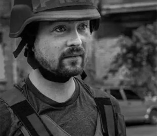 Помер британський журналіст Девід Ноулз – автор щоденного подкасту про Україну