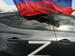 Росіянин підпалив в Оренбурзі дві автівки з символом Z