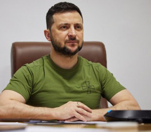 Зеленський присвоїв звання бригадних генералів двом працівникам Держспецзв’язку