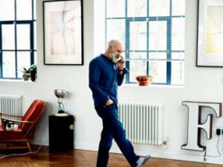 Учёные придумали, как вырабатывать электричество при ходьбе по деревянному полу