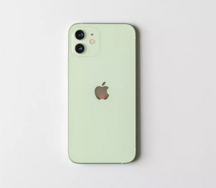 Apple начала отзывать iPhone 12 из-за проблем со звуком