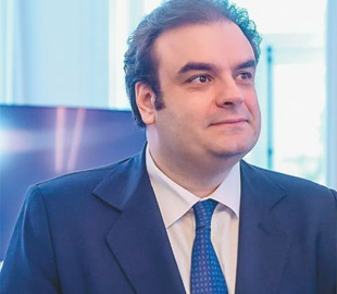 Грецький міністр подає до суду через свій дипфейк