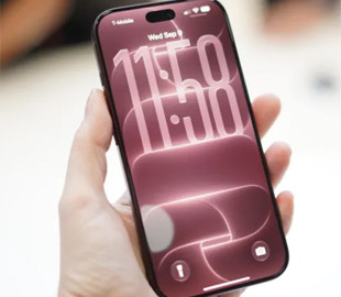 Apple випустила iOS 27 з оновленим ШІ-помічником Siri — The Verge