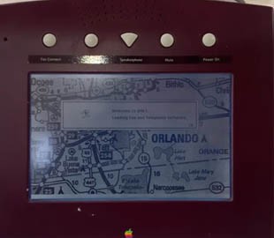 В Сети показали невыпущенный телефон Apple 1993 года