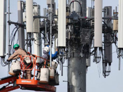 6 июня активисты празднуют Всемирный день борьбы с 5G