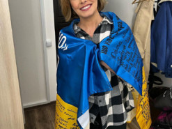 Олена Кравець похизувалася зворушливим подарунком від військових: "Буду показувати онукам"